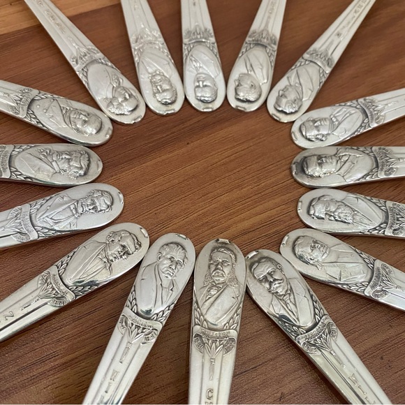16pcs Vintage WM ROGERS International Silver Silver-plated US. President Spoons - Picture 8 of 16